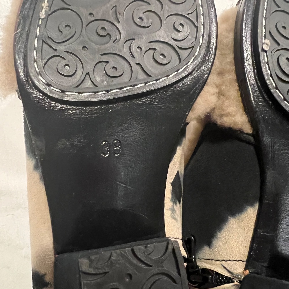 Meher Kakalia Booties NWOT Size 38 - Picture 8 of 10